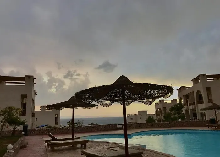 Sunny Executive * Dahab